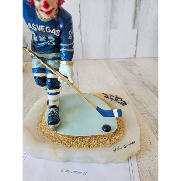 Ron Lee clown hockey player vintage limited 2000 gold figurine statue three of 9 - Picture 3 of 8